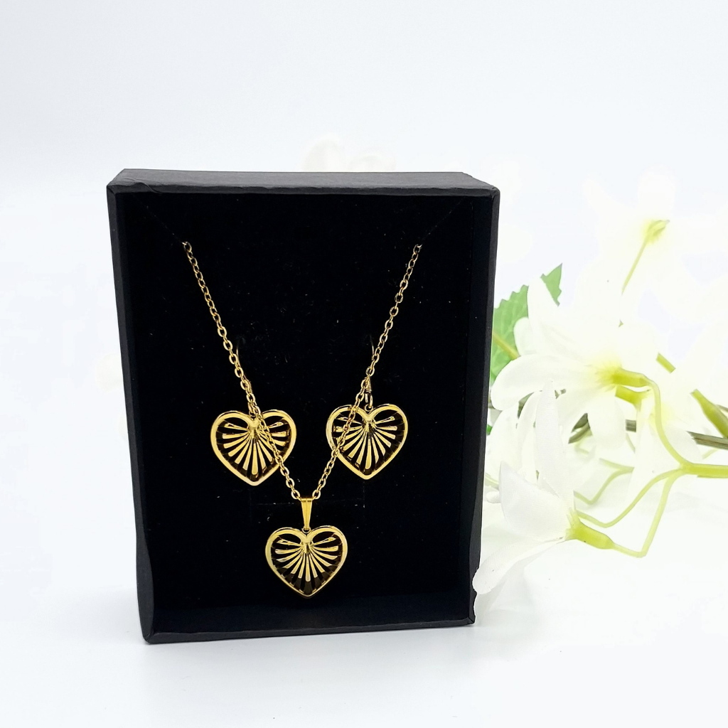 Ensemble collier et boucles d'oreilles en acier inoxydable forme coeur, Store-mj